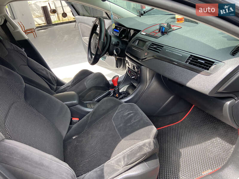 Седан Citroen C5 2009 в Львове
