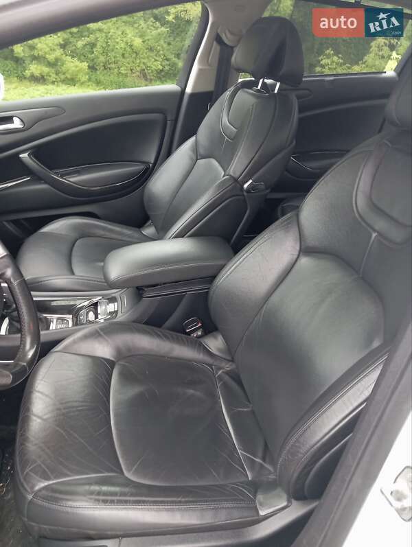 Седан Citroen C5 2012 в Бродах