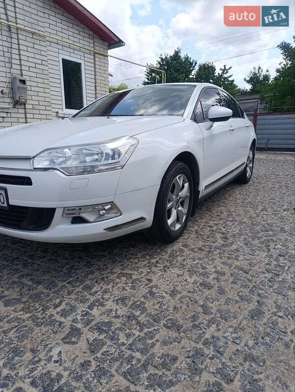 Седан Citroen C5 2010 в Липовце