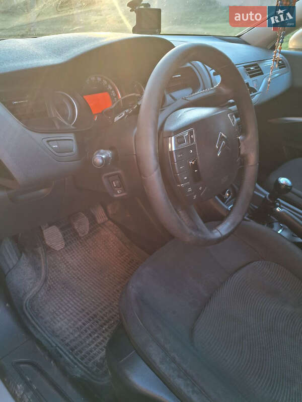 Седан Citroen C5 2010 в Ивано-Франковске