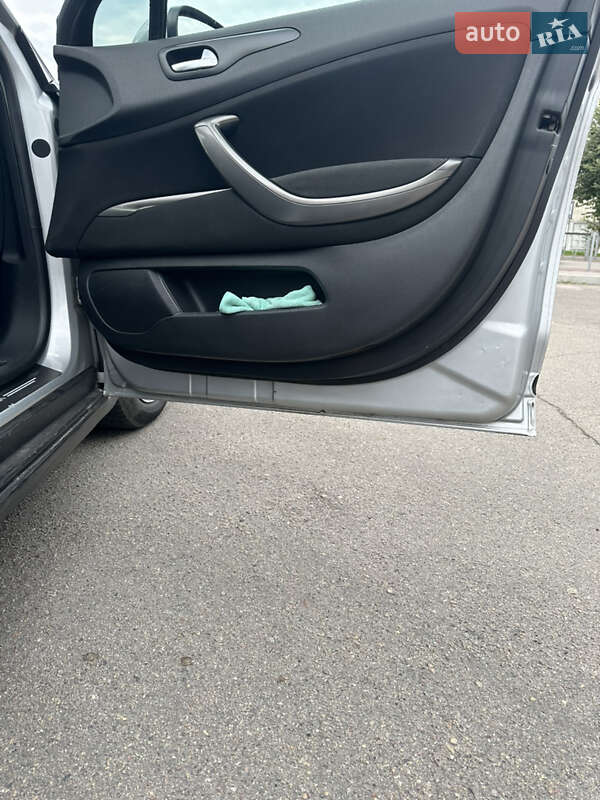 Седан Citroen C5 2012 в Овруче