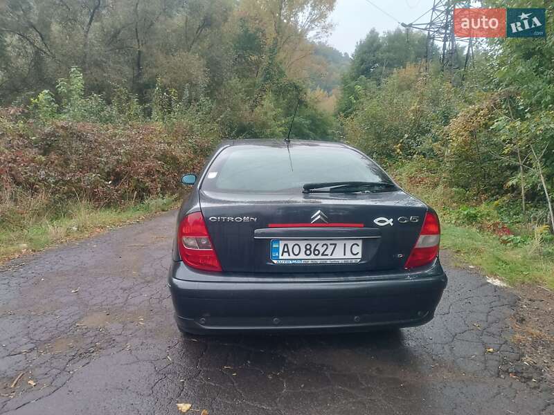 Седан Citroen C5 2002 в Ужгороде