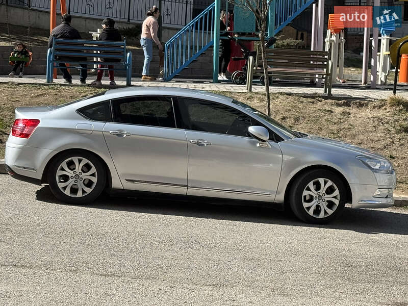 Седан Citroen C5 2010 в Львове