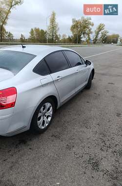 Седан Citroen C5 2009 в 