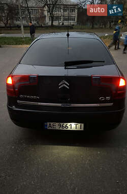 Седан Citroen C5 2005 в  фото 5 Седан Citroen C5 2005 в