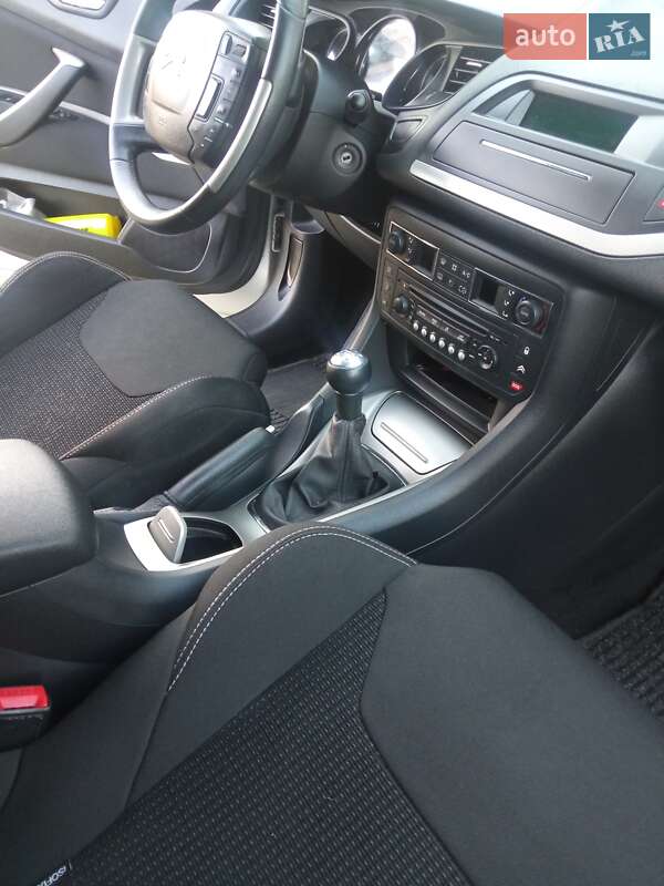 Універсал Citroen C5 2010 в Рівному фото 21 Універсал Citroen C5 2010 в Рівному