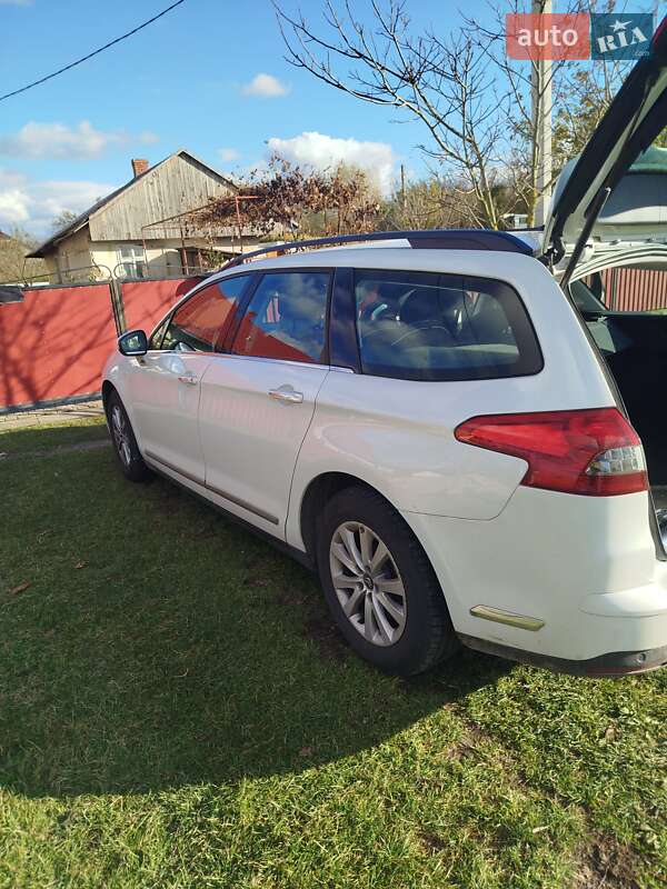 Универсал Citroen C5 2011 в Комарному