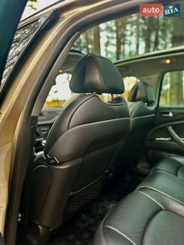 Универсал Citroen C5 2012 в Обухове