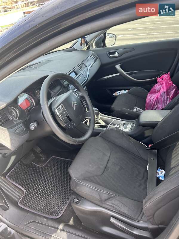 Седан Citroen C5 2009 в Яворові