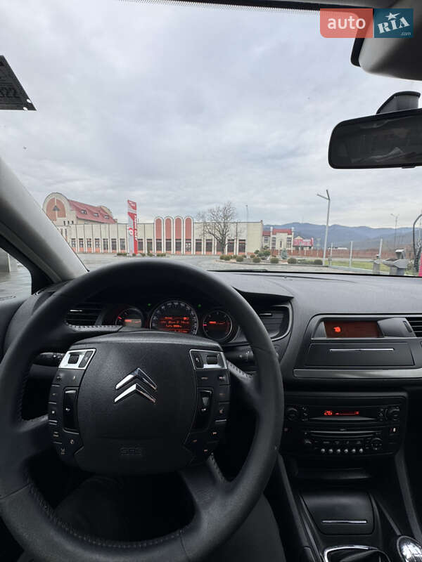 Седан Citroen C5 2009 в Хусте