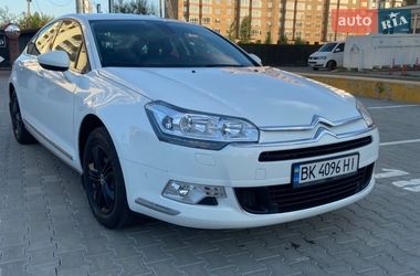 Седан Citroen C5 2015 в Рівному