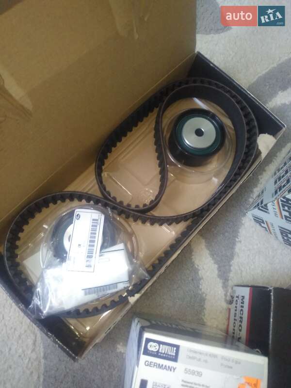 Минивэн Citroen C8 2004 в Ужгороде