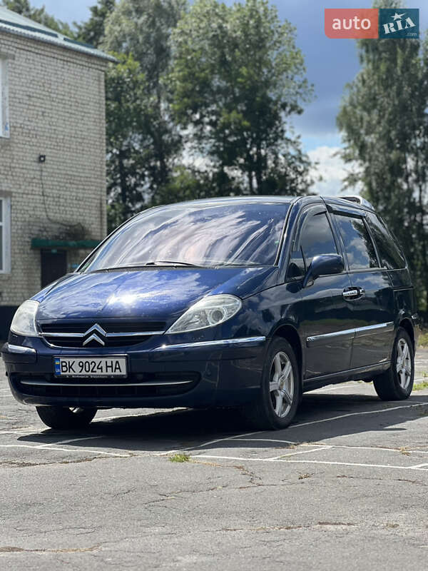 Минивэн Citroen C8 2009 в Рокитном