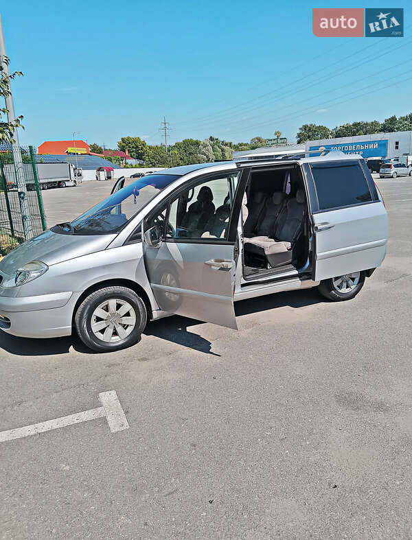 Минивэн Citroen C8 2004 в Ужгороде