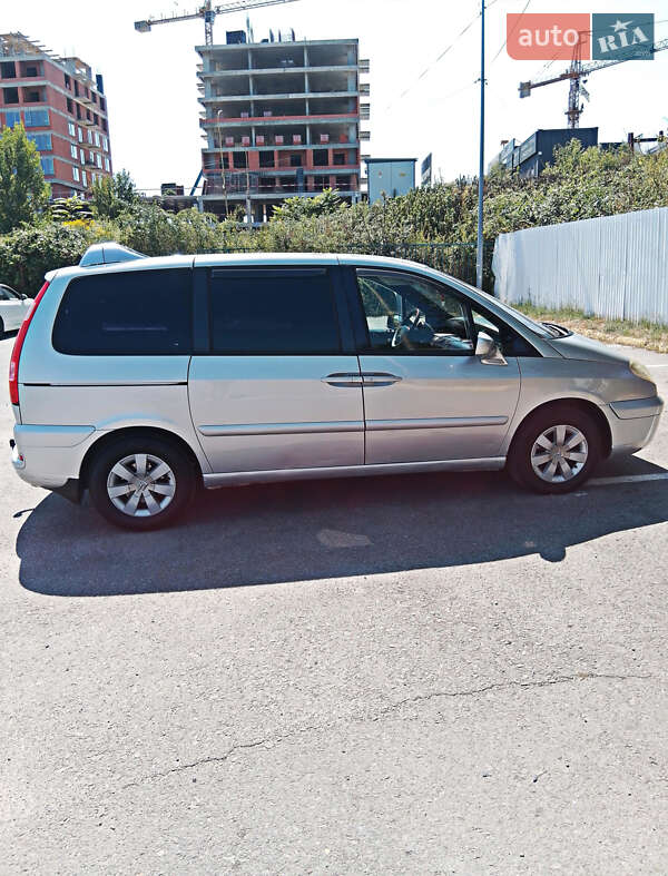 Минивэн Citroen C8 2004 в Ужгороде