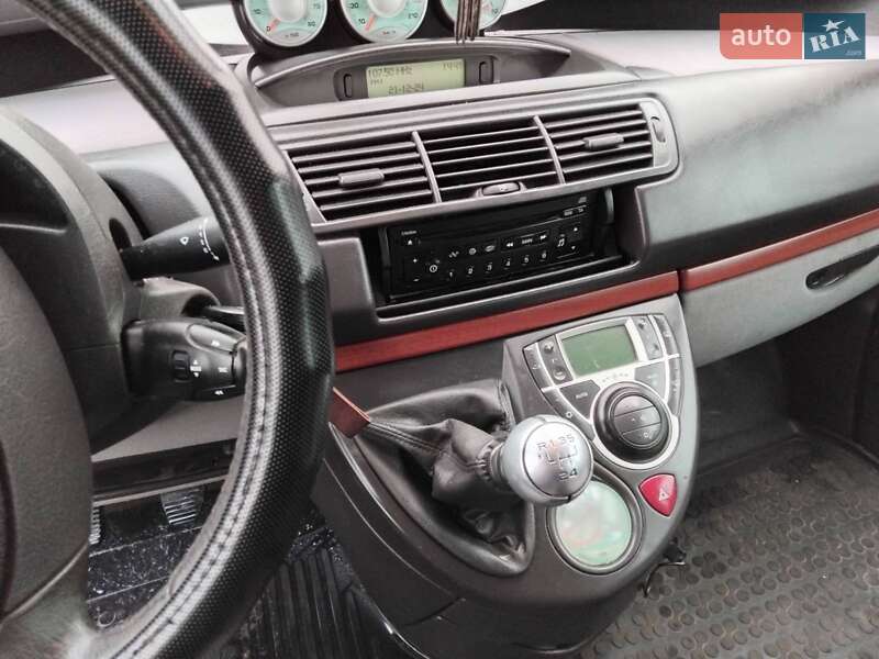 Минивэн Citroen C8 2005 в Сарнах