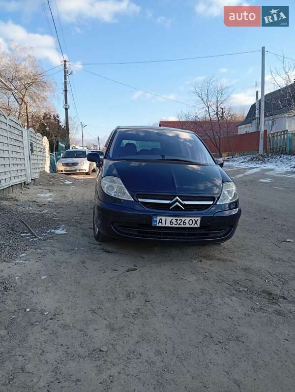 Минивэн Citroen C8 2005 в Мироновке