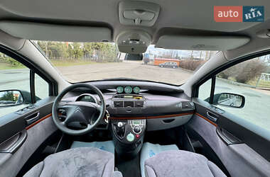 Минивэн Citroen C8 2005 в 