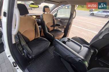 Минивэн Citroen C8 2013 в 