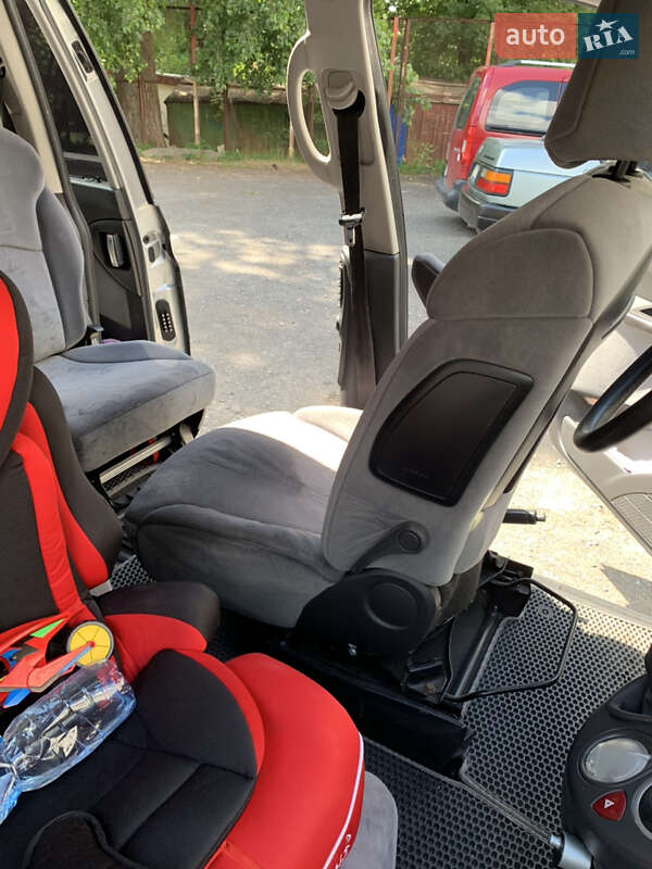 Мінівен Citroen C8 2006 в Тернополі фото 6 Мінівен Citroen C8 2006 в Тернополі