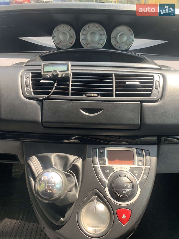 Минивэн Citroen C8 2009 в Тернополе