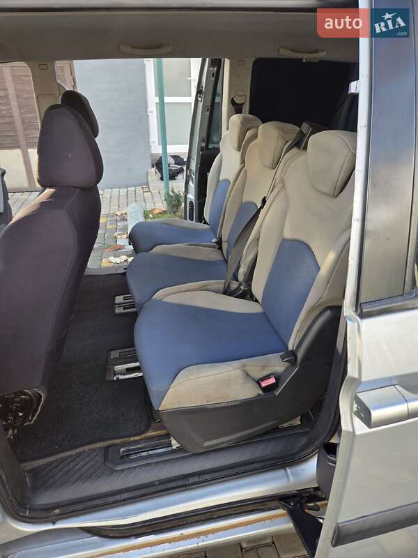 Минивэн Citroen C8 2003 в Ужгороде