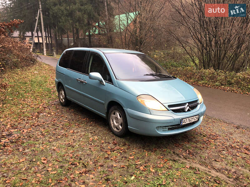 Мінівен Citroen C8 2002 в Тячеві