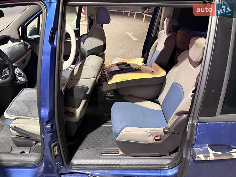 Минивэн Citroen C8 2003 в Одессе