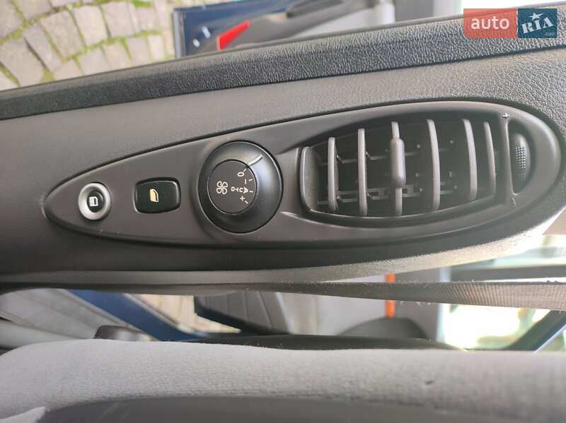 Минивэн Citroen C8 2006 в Мукачево