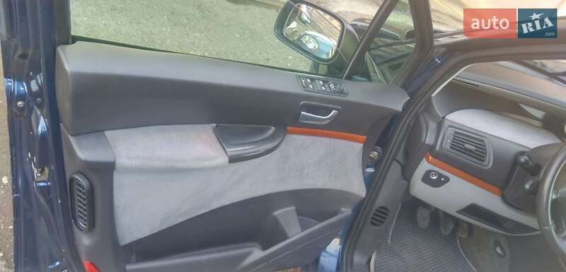 Минивэн Citroen C8 2003 в Мукачево фото 14 Минивэн Citroen C8 2003 в Мукачево