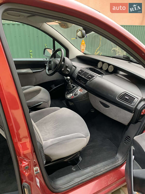 Минивэн Citroen C8 2008 в Каменец-Подольском