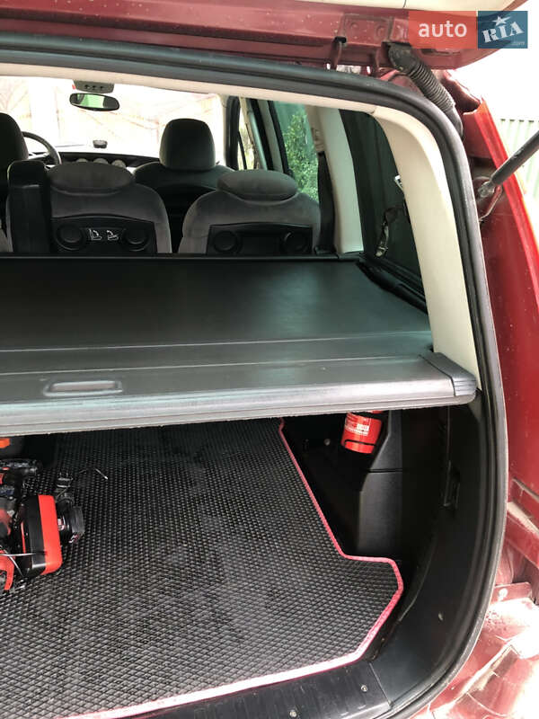 Минивэн Citroen C8 2008 в Каменец-Подольском