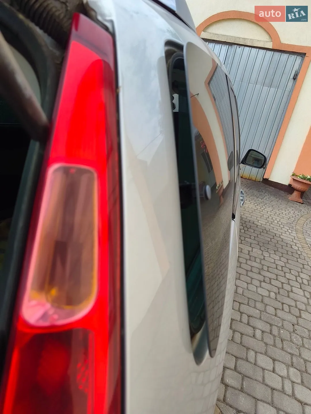 2010 Citroen C8 - мініатюра 17