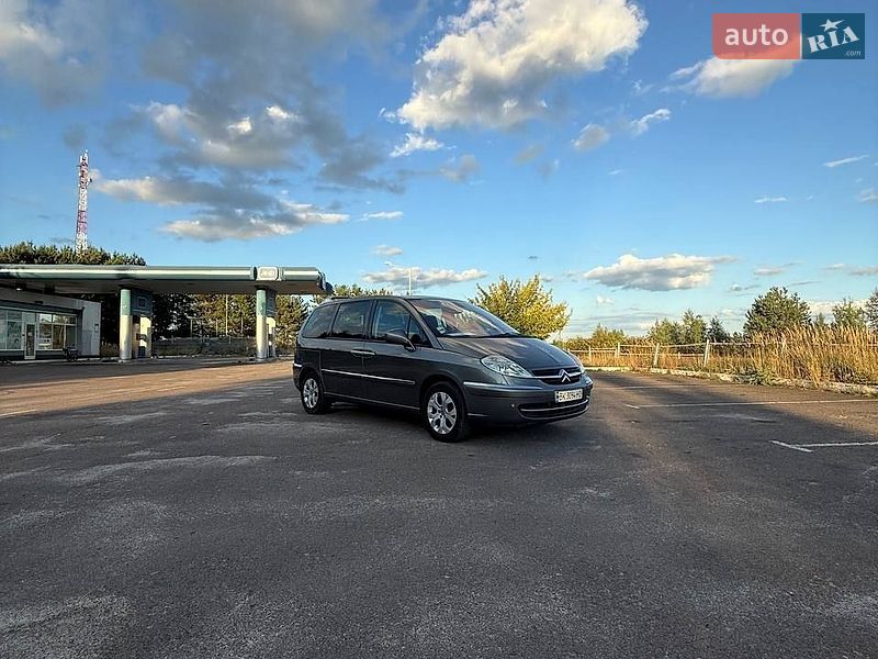 Мінівен Citroen C8 2010 в Сарнах