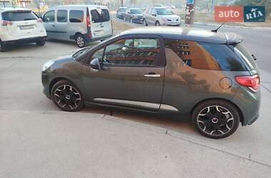 Хэтчбек Citroen DS3 2012 в 