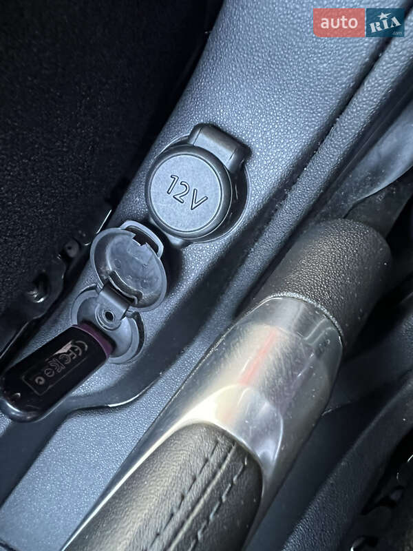 Хетчбек Citroen DS3 2010 в Кам'янському