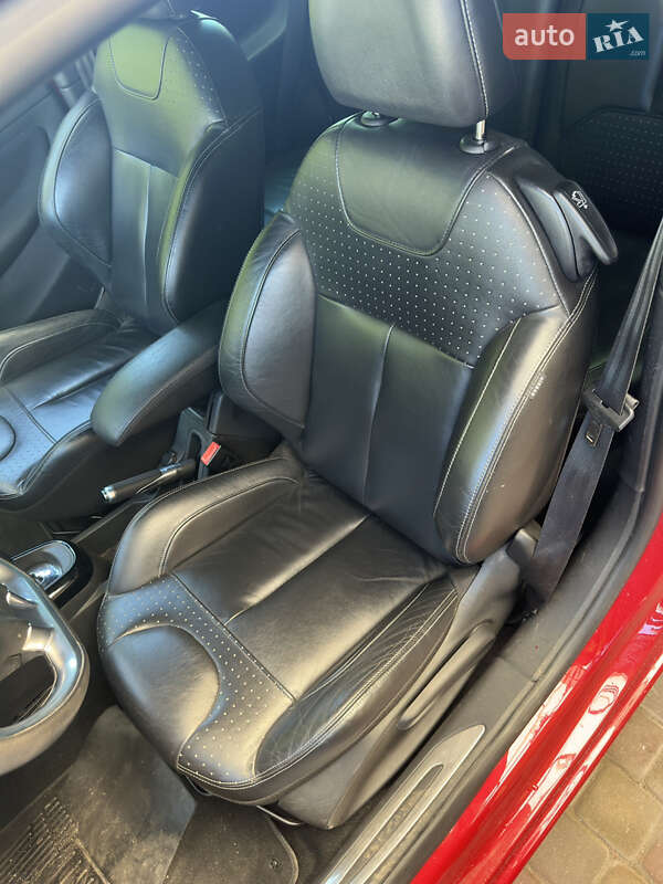 Кабріолет Citroen DS3 2013 в Тернополі фото 15 Кабріолет Citroen DS3 2013 в Тернополі