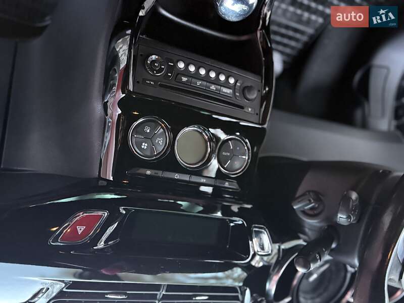 Хетчбек Citroen DS3 2010 в Львові фото 69 Хетчбек Citroen DS3 2010 в Львові