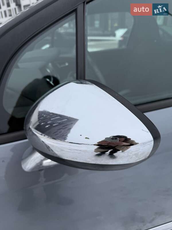 Хетчбек Citroen DS3 2010 в Рівному