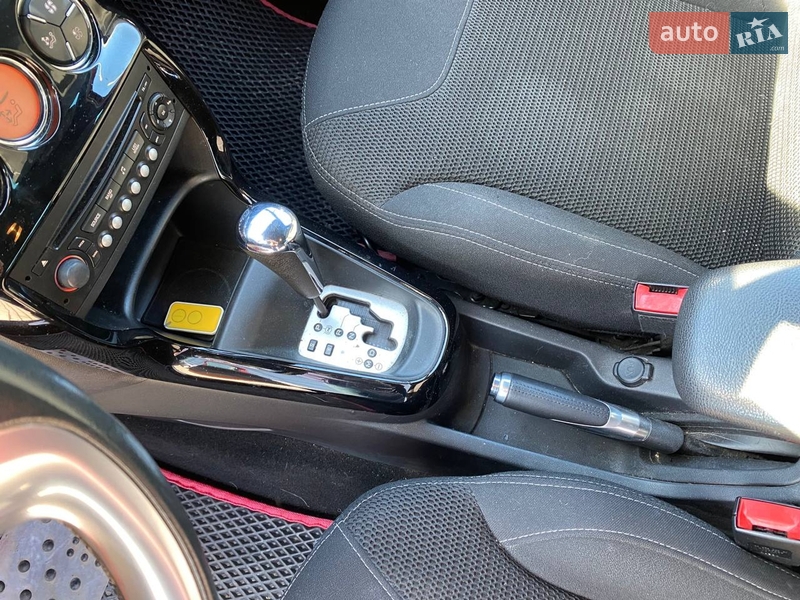 Хэтчбек Citroen DS3 2011 в Львове