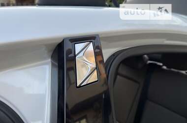 Хэтчбек Citroen DS4 2012 в 