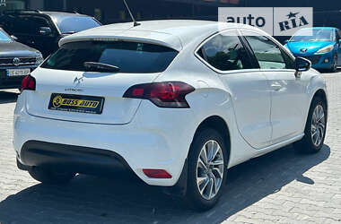 Хэтчбек Citroen DS4 2013 в 