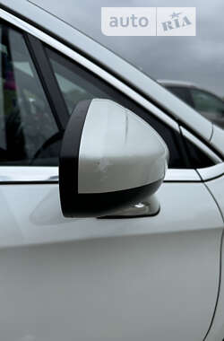 Хэтчбек Citroen DS4 2012 в 