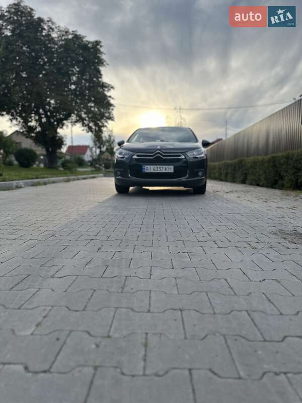 Хетчбек Citroen DS4 2012 в Києві