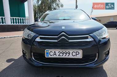Хэтчбек Citroen DS4 2014 в 