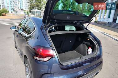 Хэтчбек Citroen DS4 2014 в 