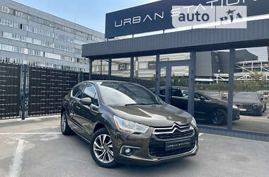 Хэтчбек Citroen DS4 2012 в Киеве