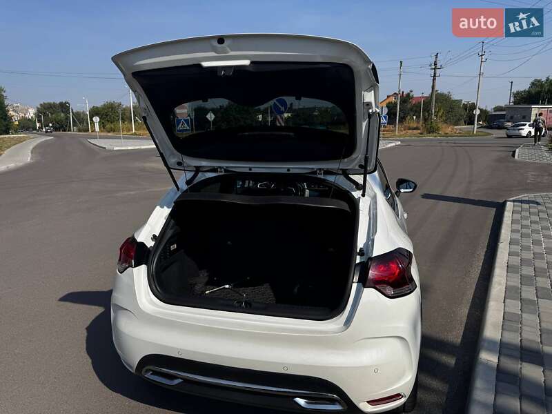 Хетчбек Citroen DS4 2016 в Борисполі