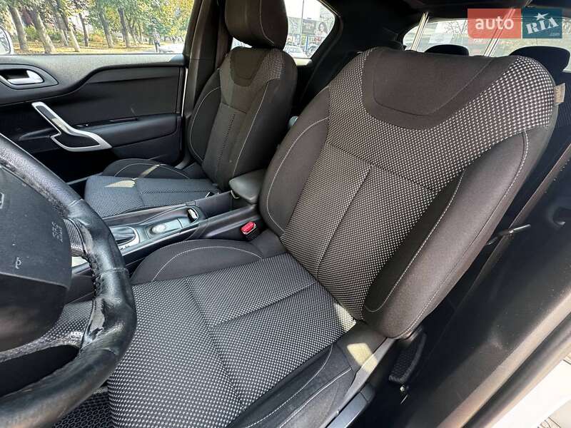 Хетчбек Citroen DS4 2016 в Борисполі