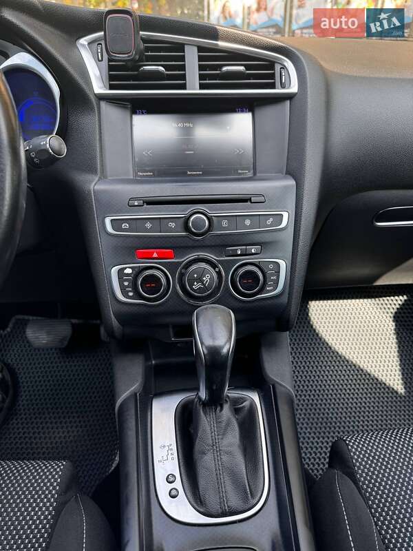 Хетчбек Citroen DS4 2016 в Борисполі